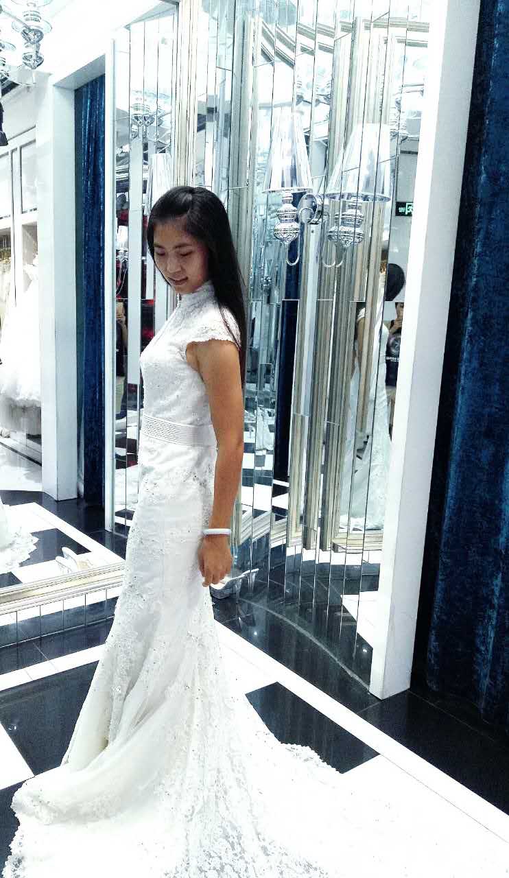 薇拉试婚纱礼服