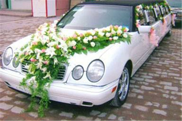 結婚可以用白色的車嗎 結婚婚車顏色禁忌