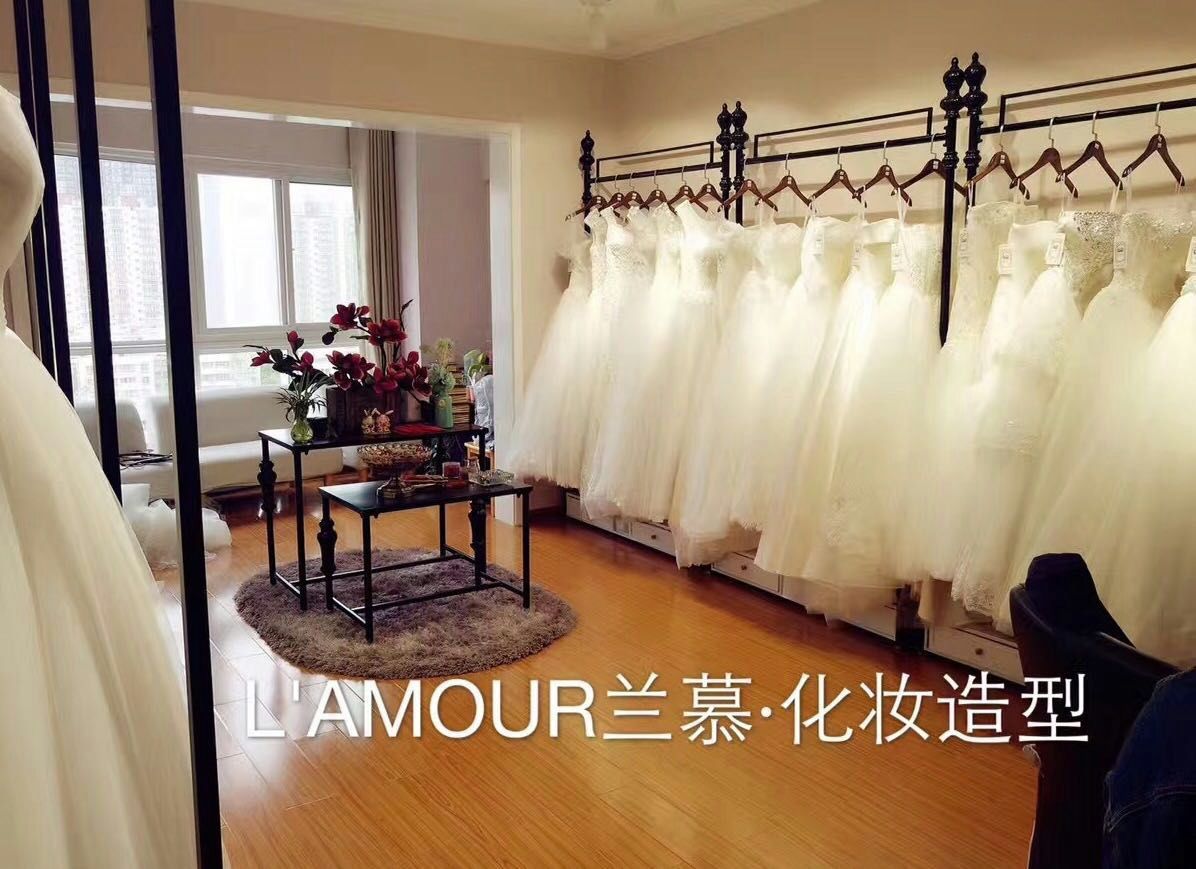 LAMOUR  兰慕婚纱礼服会馆