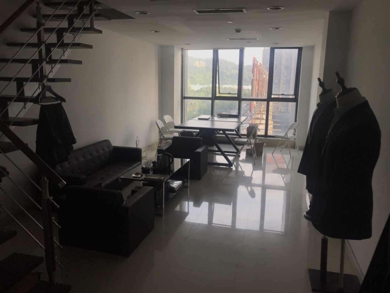 HelloBespoke男装定制