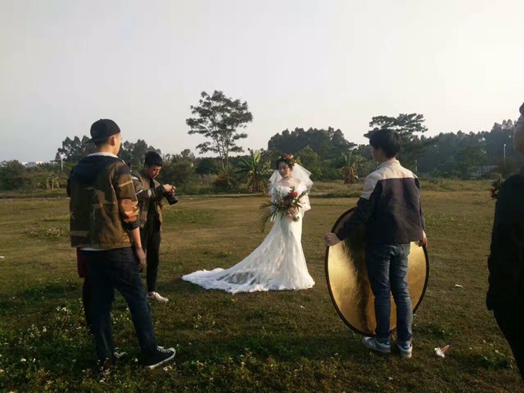 广州秋田影像婚纱摄影工作室