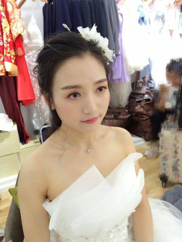 桑尼新娘造型