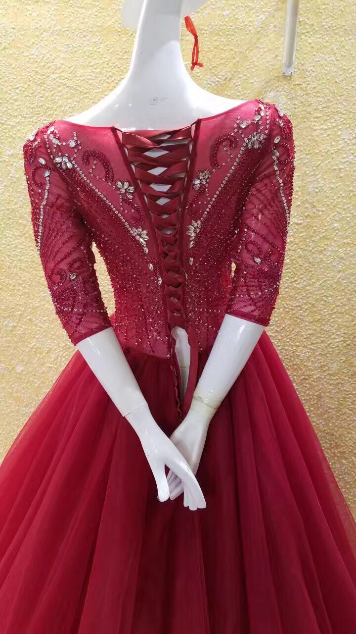出阁服我选了这个