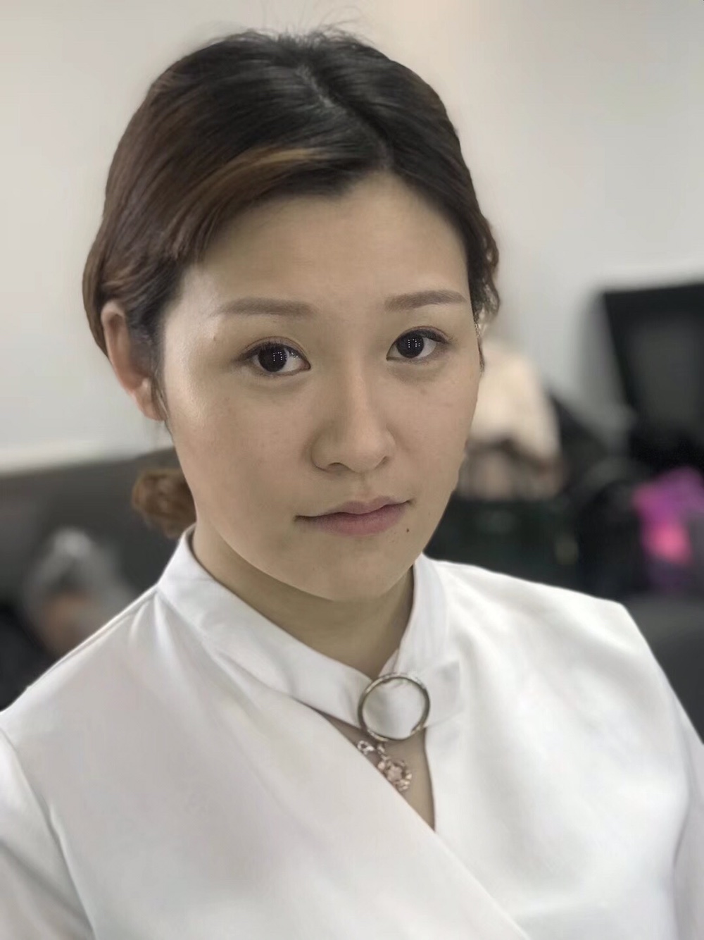 J&S婕西美妆礼服定制