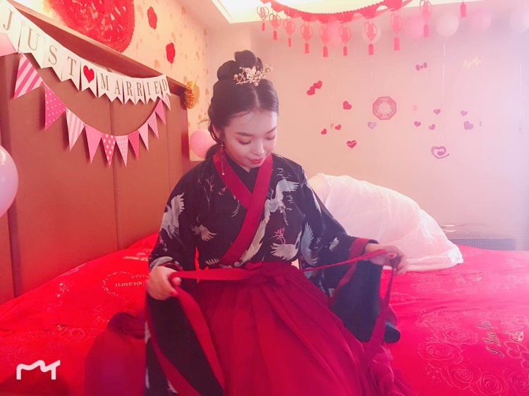 天啦噜！花168租主纱竟跟1888婚纱质感一样 赚翻啦！