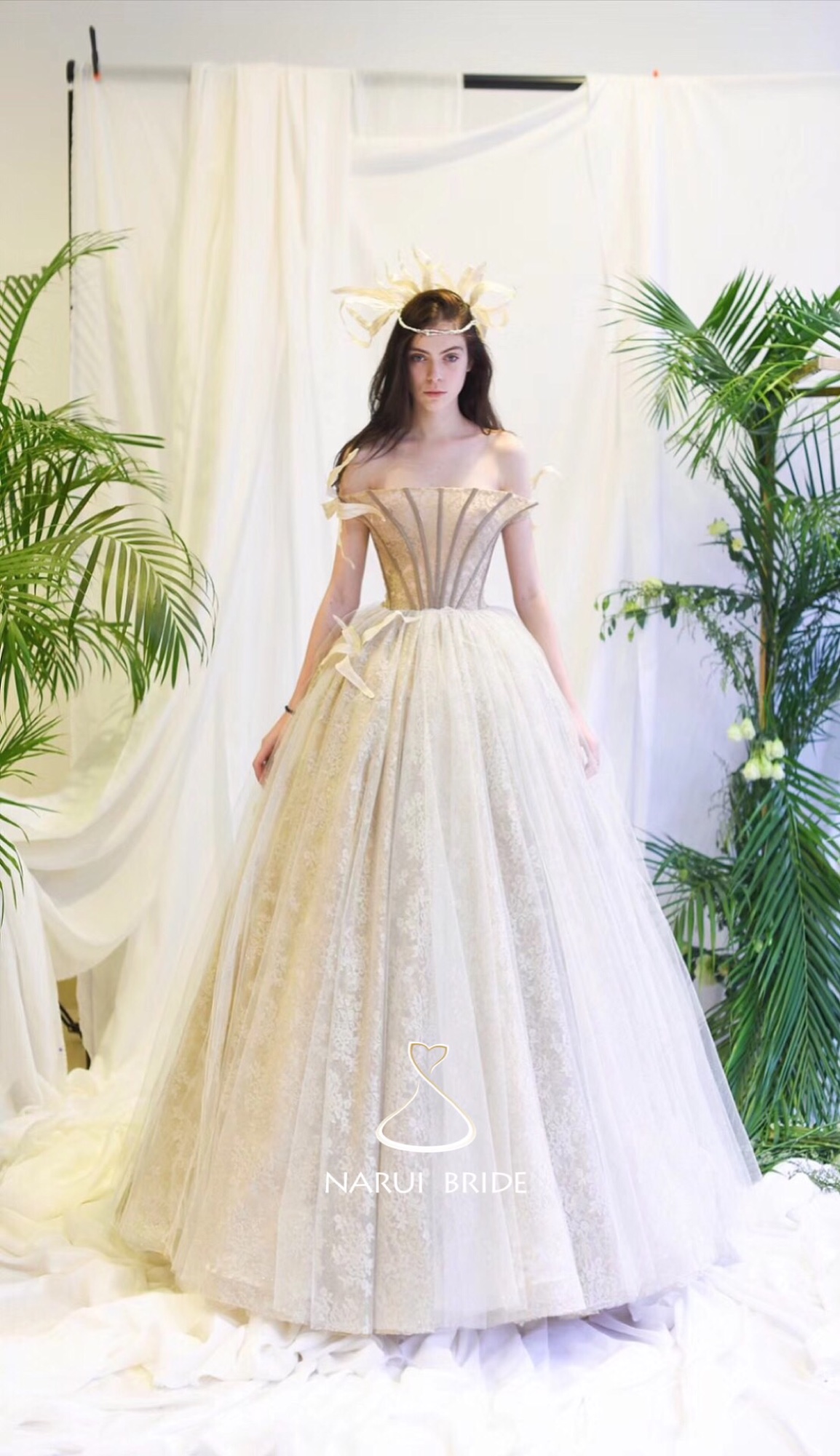 Narui Bridal 那芮婚纱