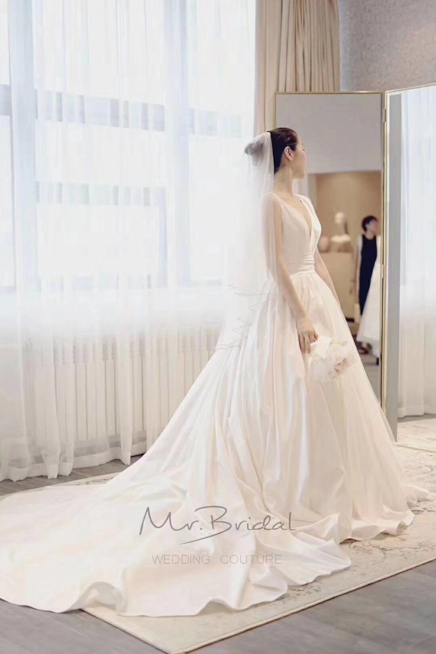 Queen.女王婚纱礼服馆