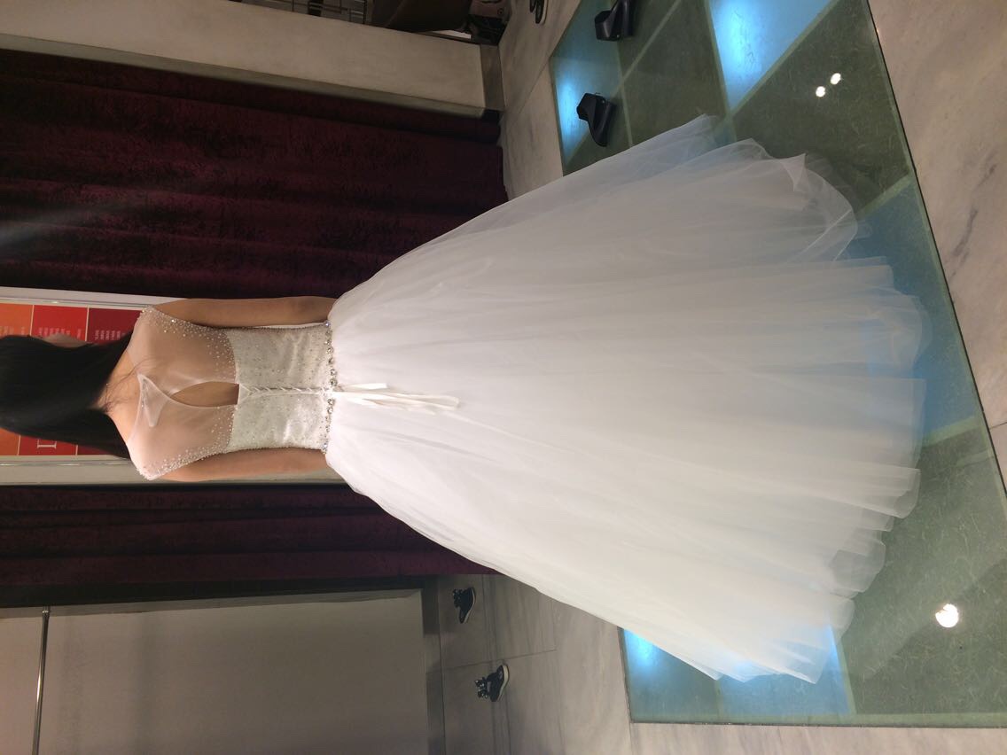 租的婚纱礼服好看么？