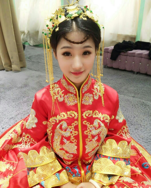 试纱归来！ 好激动，店员都说我像毛晓彤还是关小彤
