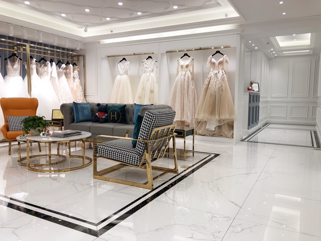 LaReine婚纱礼服高级定制