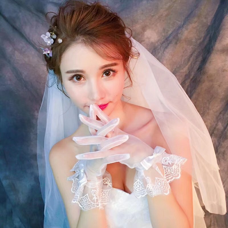 拾花妆苑时尚新娘造型