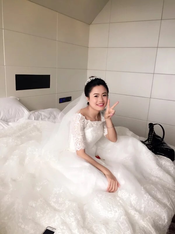 哪件婚纱好看