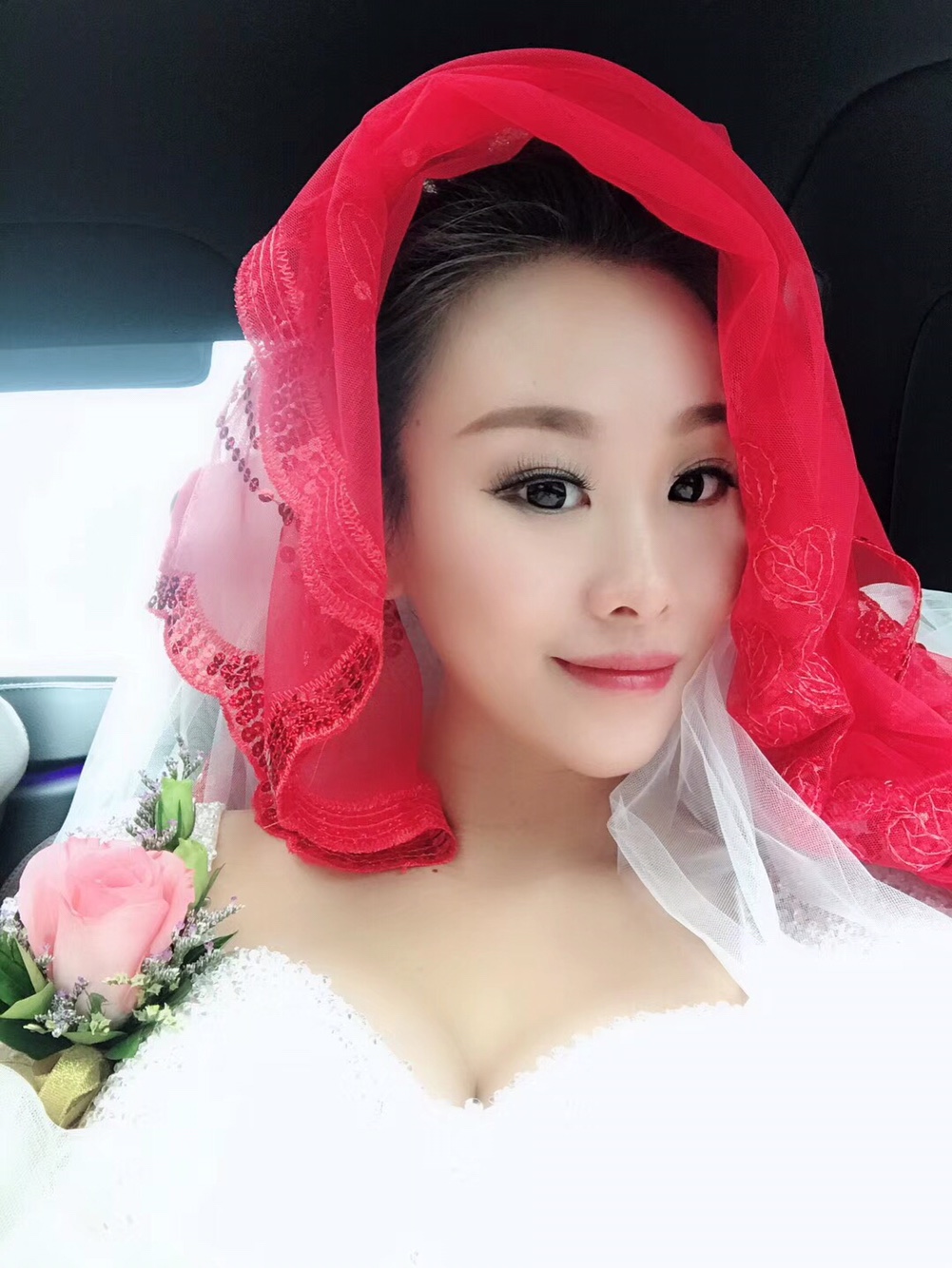 露菲莎.美妆