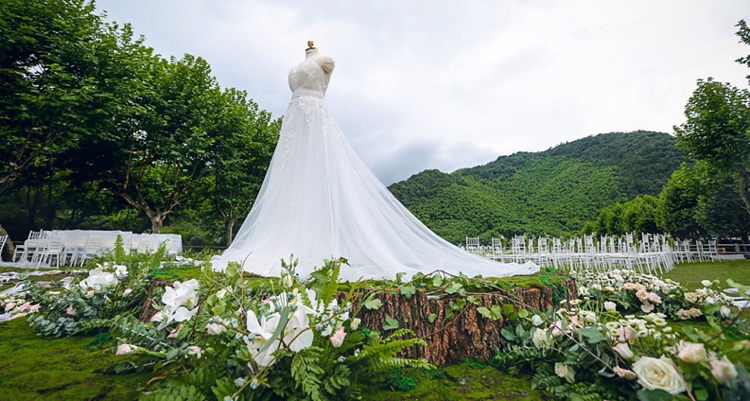 深圳爱度婚礼策划有限公司