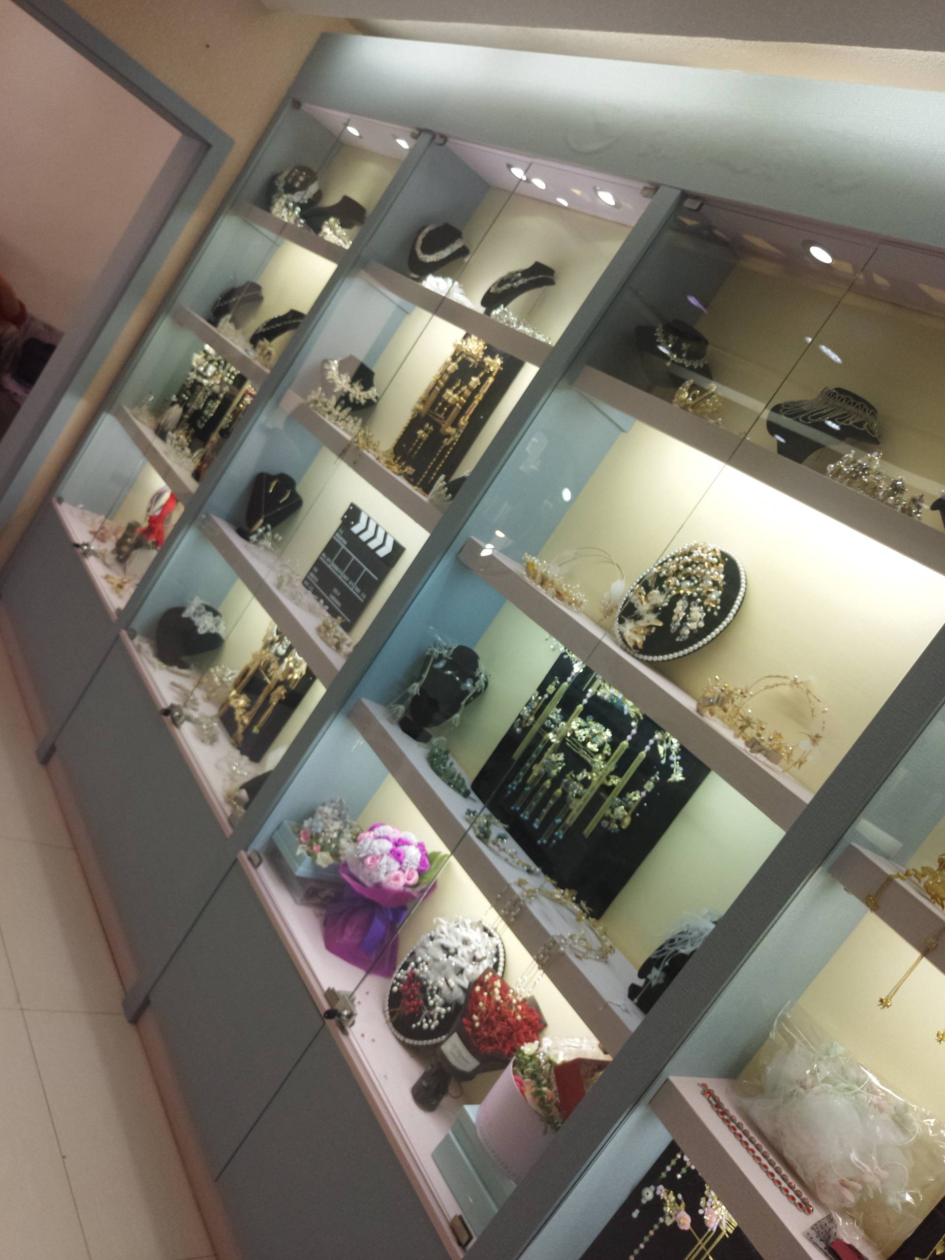 ELF私人彩妆订制