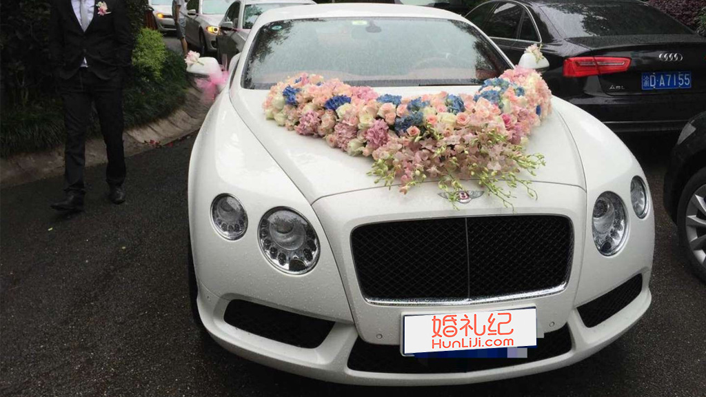 【劳斯莱斯】幻影/1辆 + 【宾利】欧陆飞驰/4辆