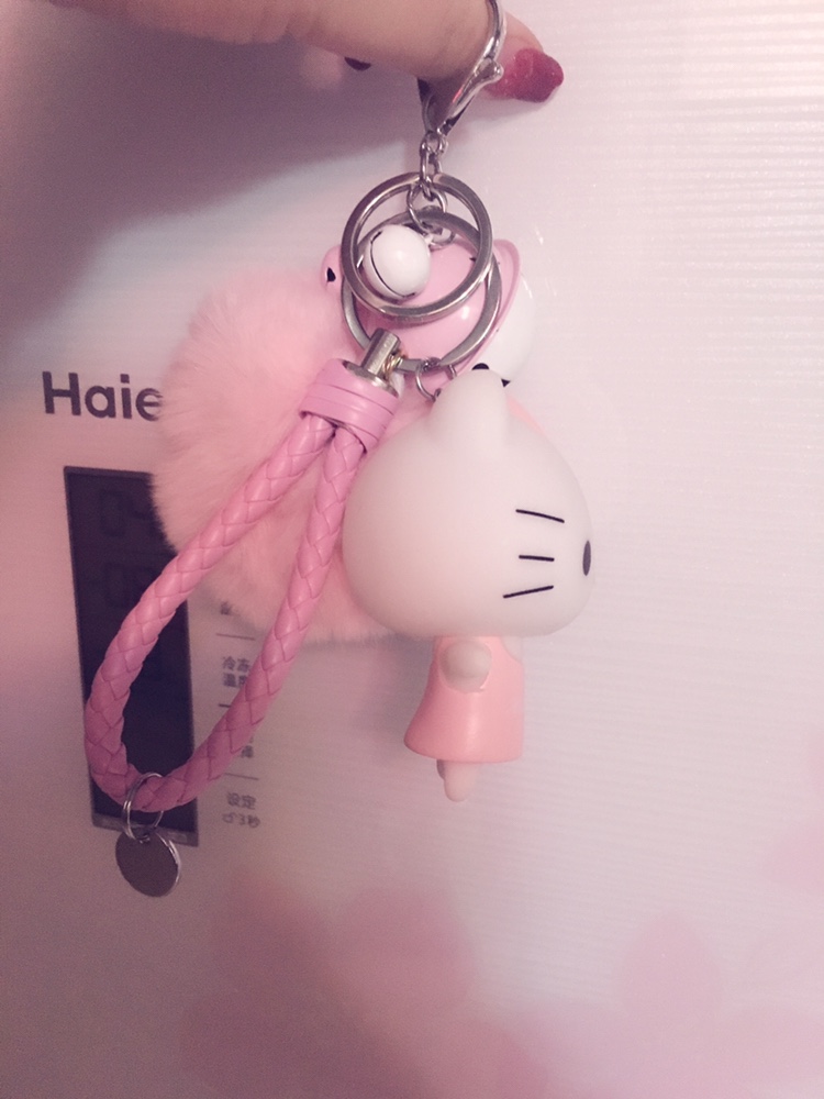 粉色萌萌的hello kitty 猫