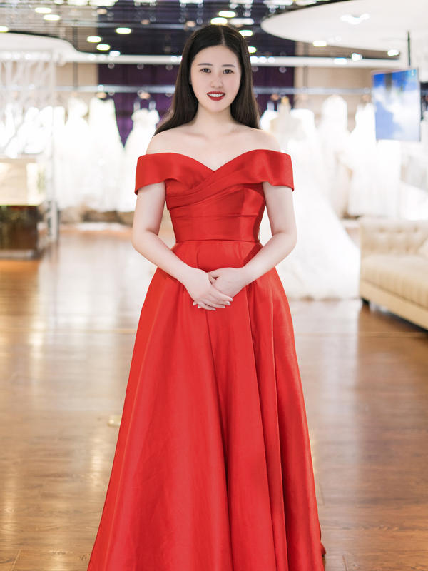 在淘宝上买婚纱靠谱吗？应该注意什么？