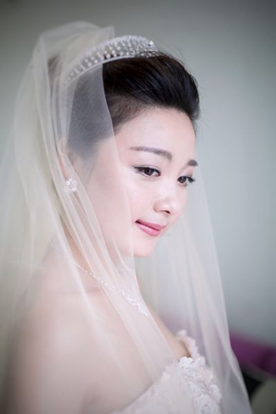 达人小一告诉你婚礼跟妆怎么选