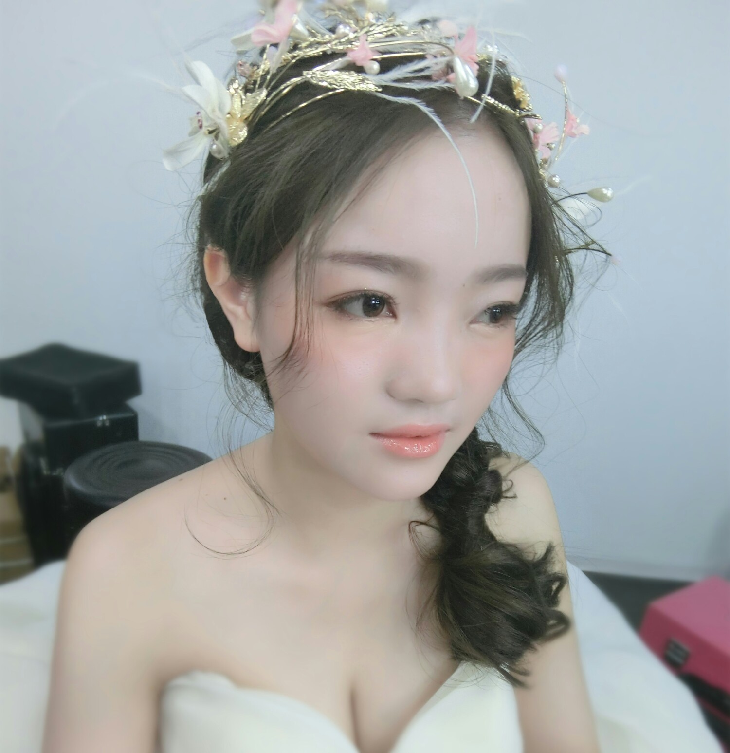 赫本婚纱