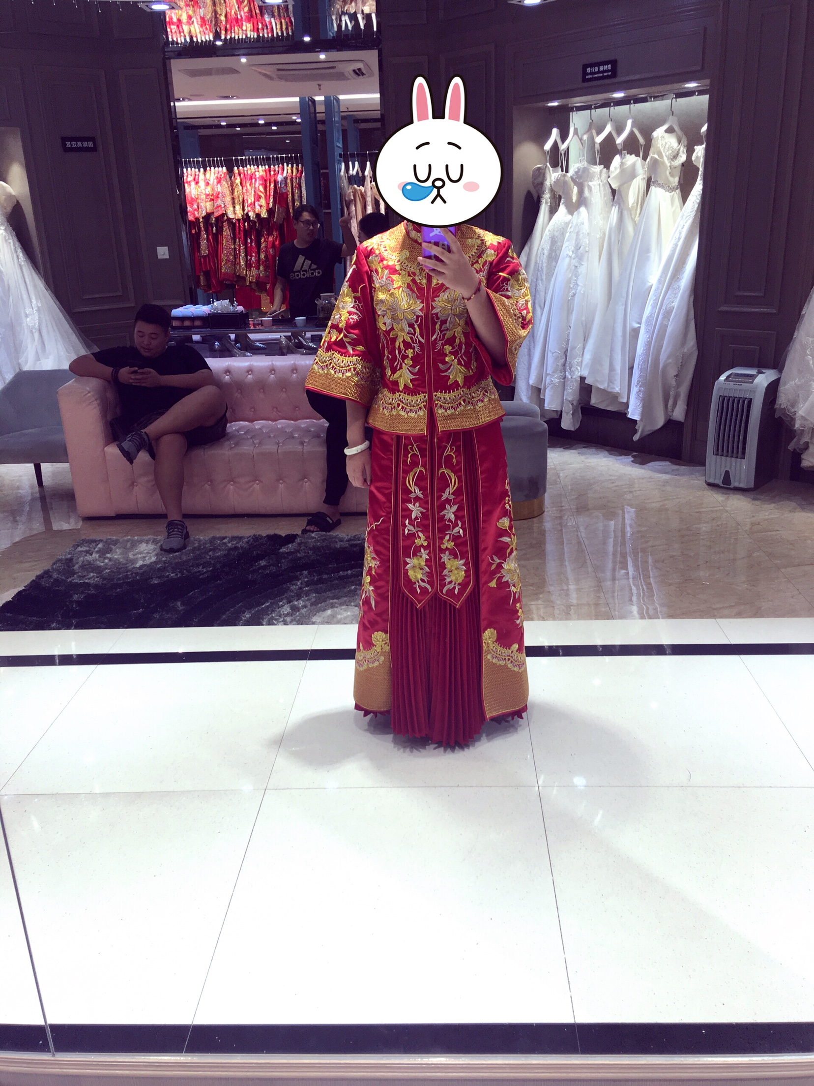 试了7件婚纱 发现这件才是衣中龙凤