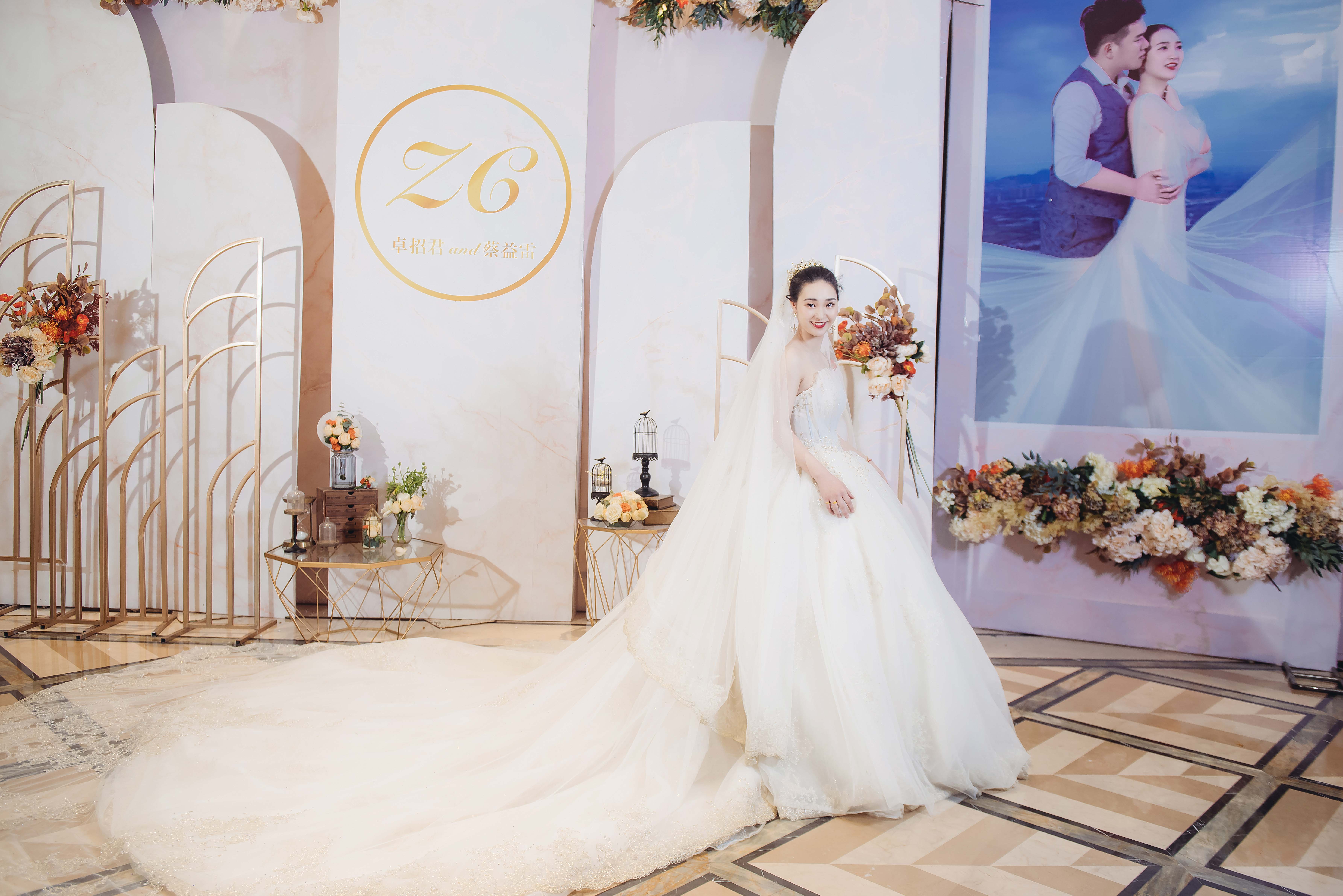 分享下婚礼，记录我的幸福（婚纱礼服部分）