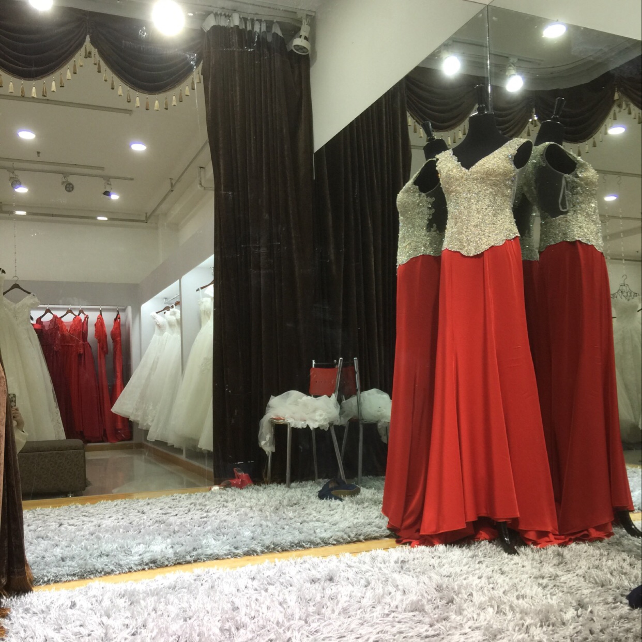 陌上桑婚纱(郑州市)