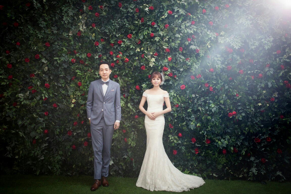 婚期明年一月一日，现在开始筹备起来啦！