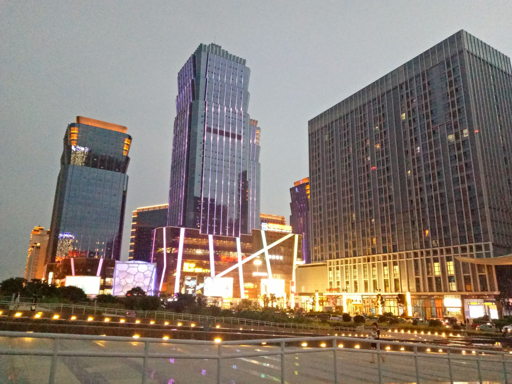 青海大明映像婚纱旅拍