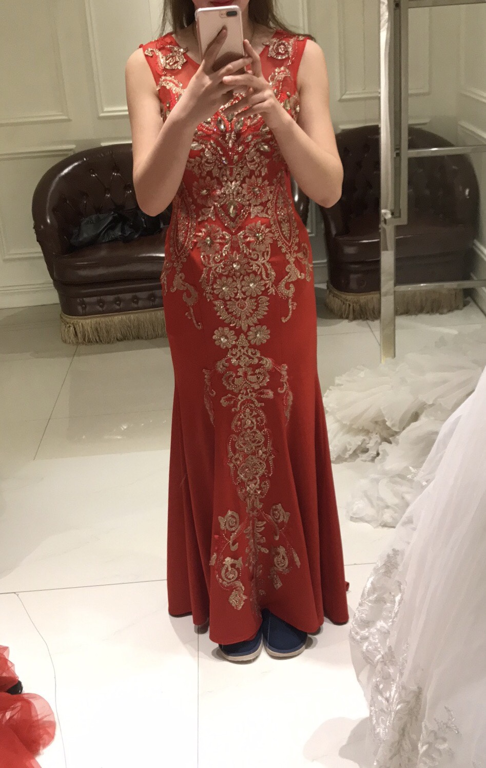 大家帮忙看一下敬酒服哪个好看