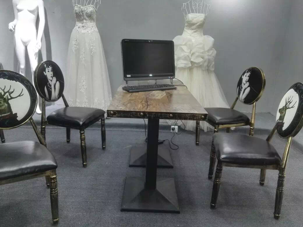 彩虹糖婚庆