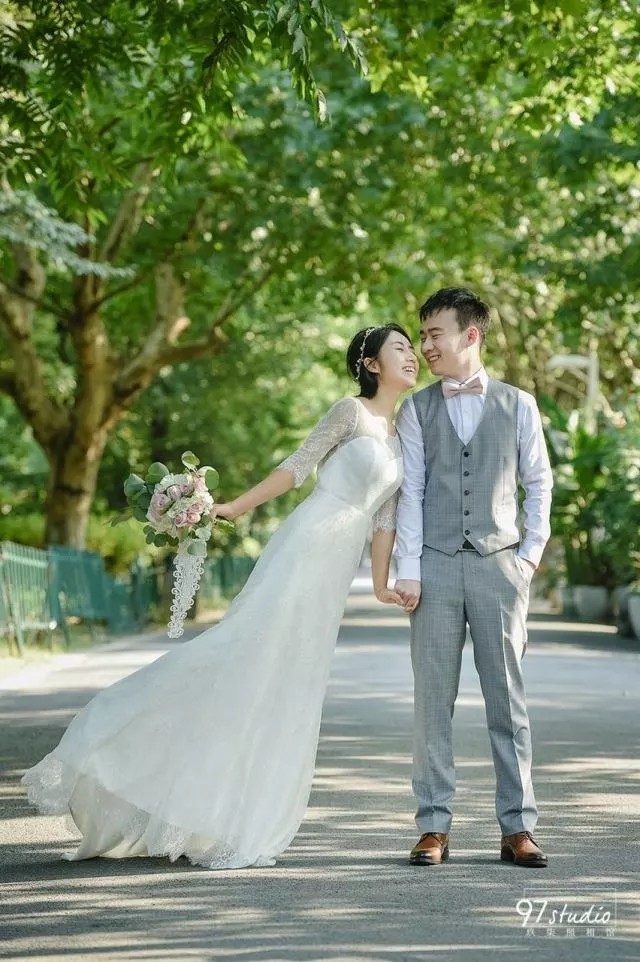 梦想的小型私密婚礼