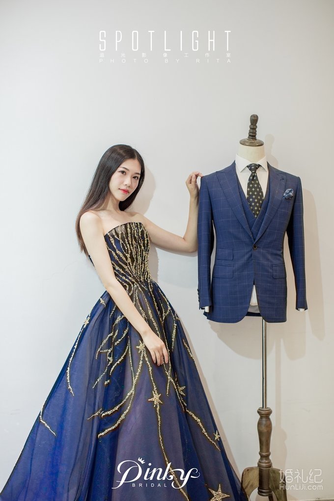 【明星新娘】同婚期新娘同台pk 这件绝对承包宾客目光！