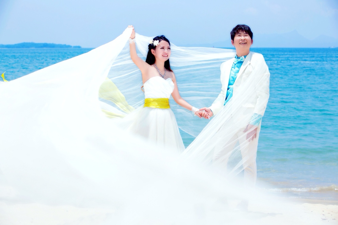 下个月19号就要结婚咯，时间过的真快呀[微笑][大笑]