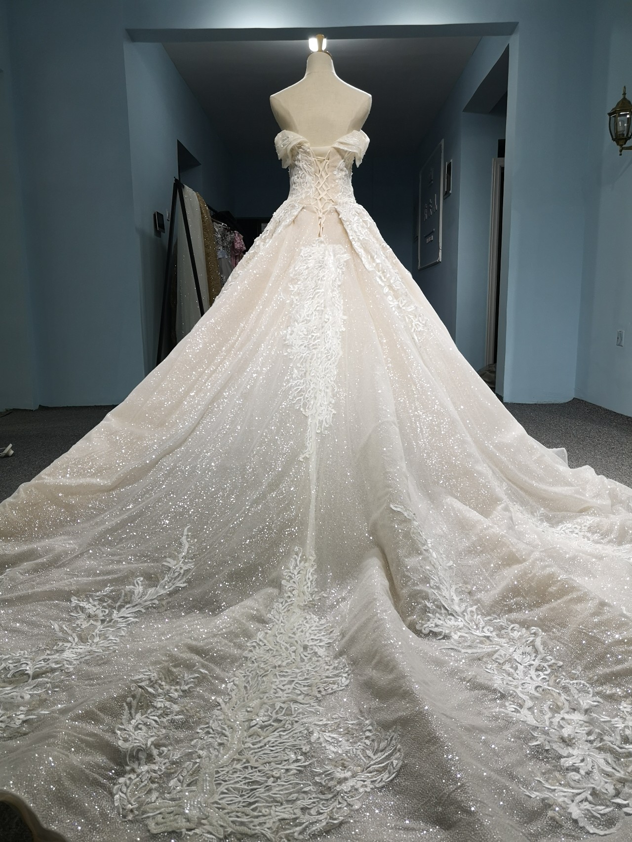金莱婚纱礼服工作室