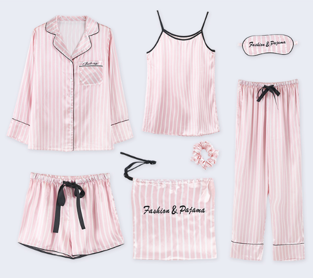 【11月好物】结婚当天一定要穿晨袍吗?这么多