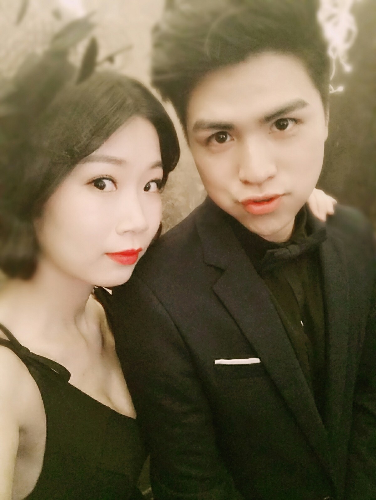 怀孕了拍婚纱照就是伤不起[委屈]