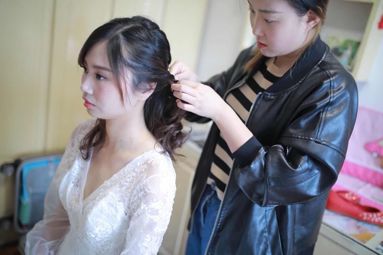 出门纱击中少女心，1.2k搞定三造型太划算