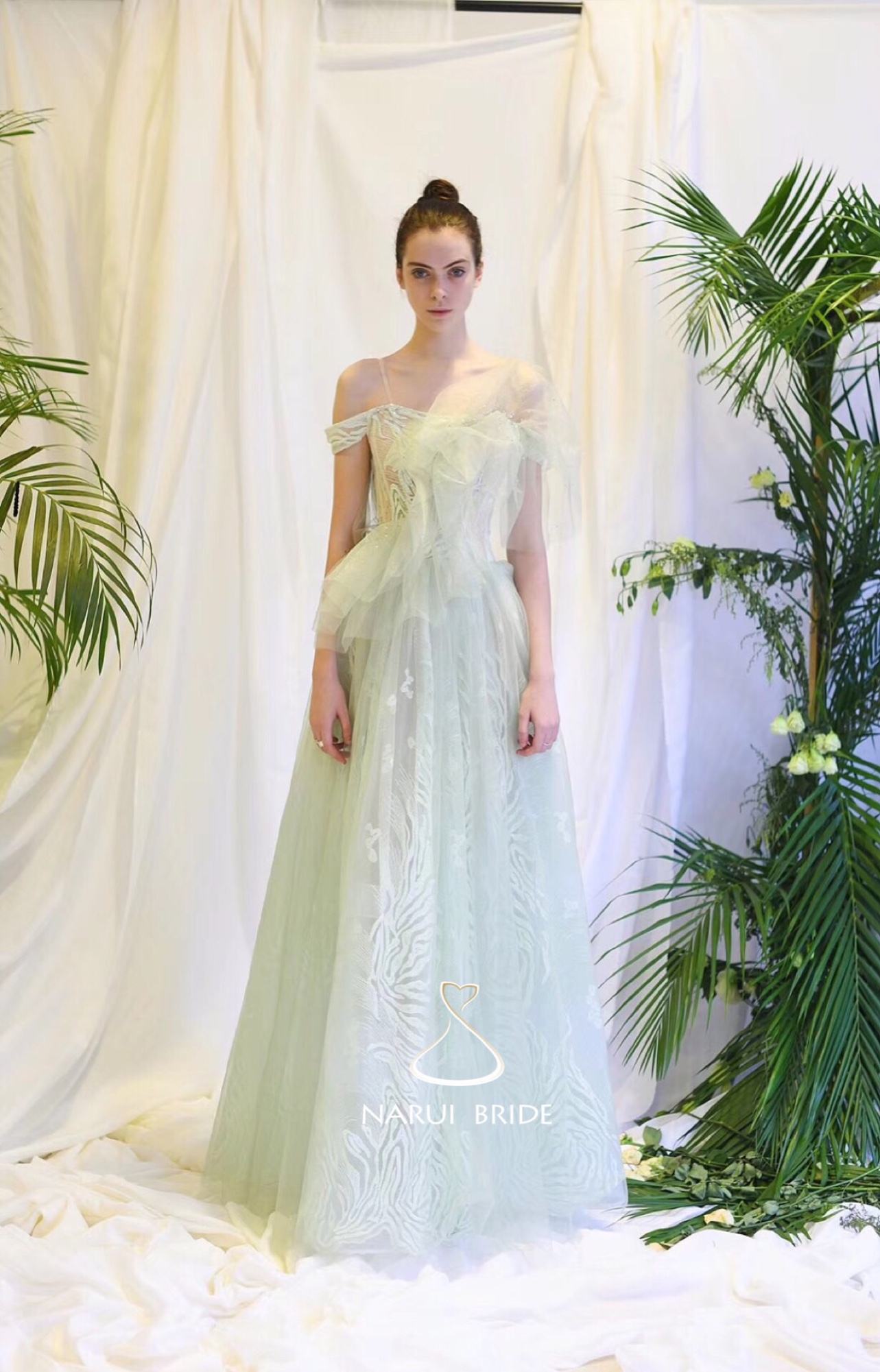 Narui Bridal 那芮婚纱