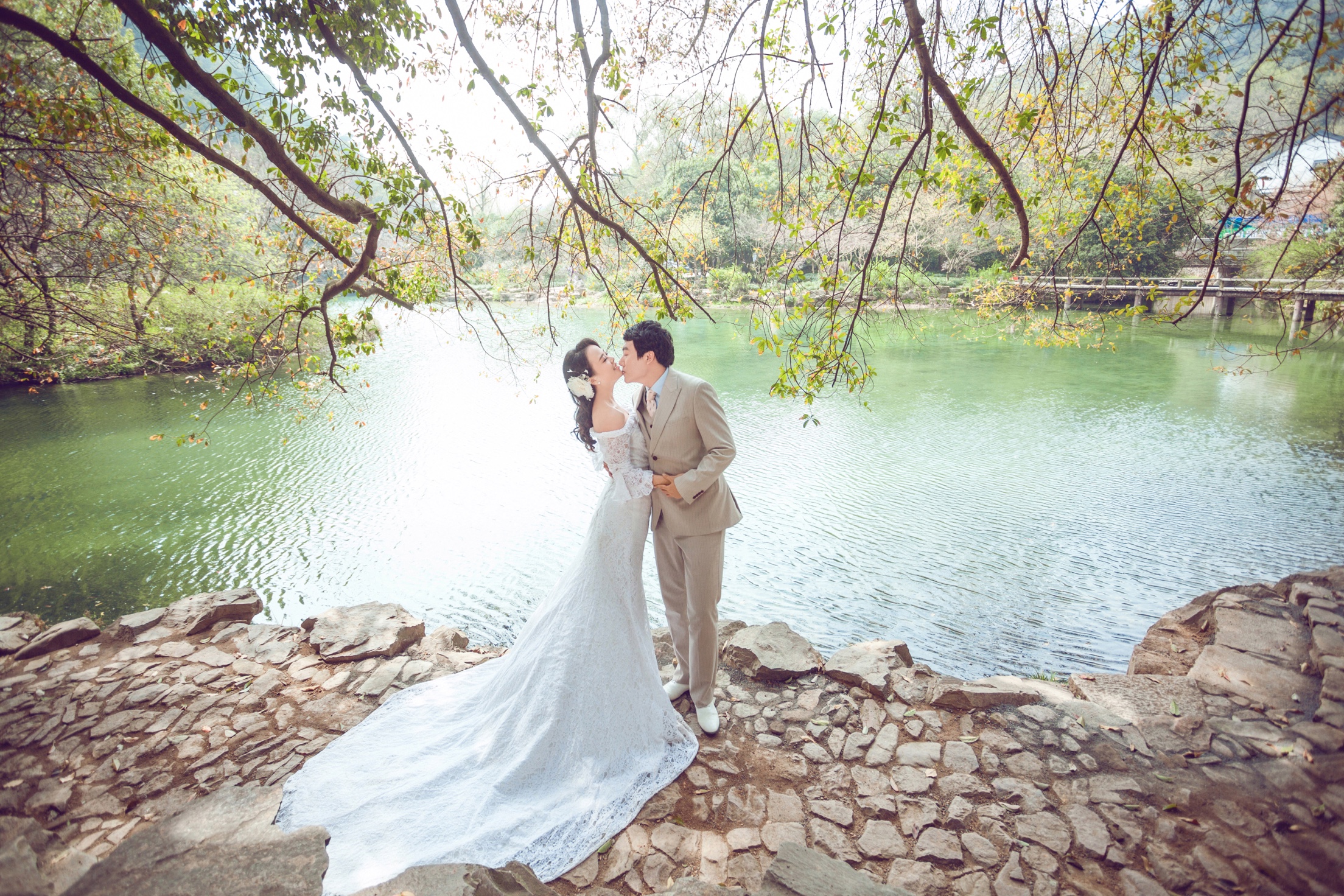 佳丽拍摄1万4，克洛伊婚礼纪中奖中秋节刚拍好，克洛伊更赞