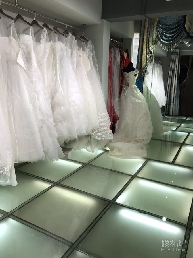 2680搞定婚纱秀禾敬酒+婚礼跟妆+接亲妆,分享