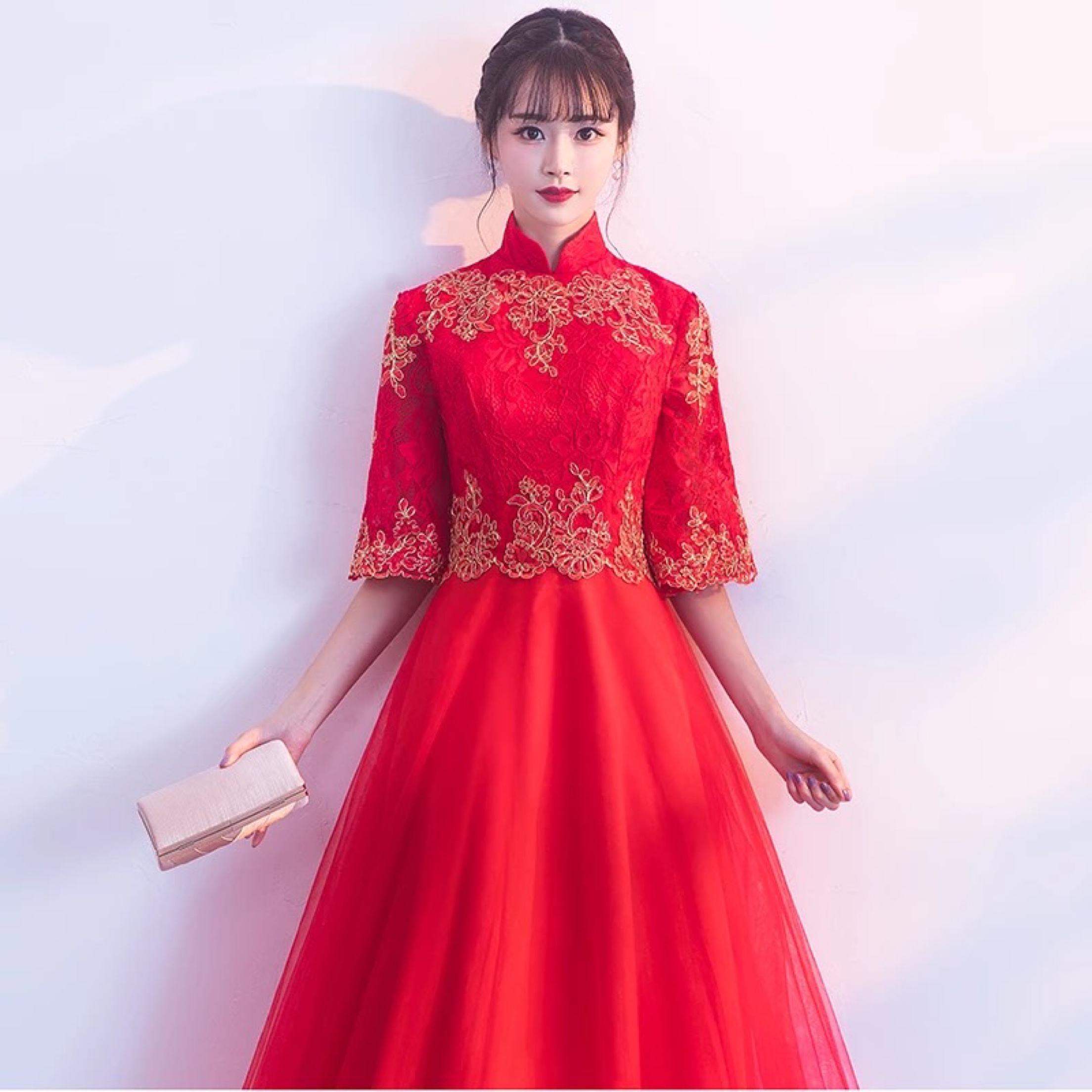 敬酒服，衣服号码偏大，适合M码L码