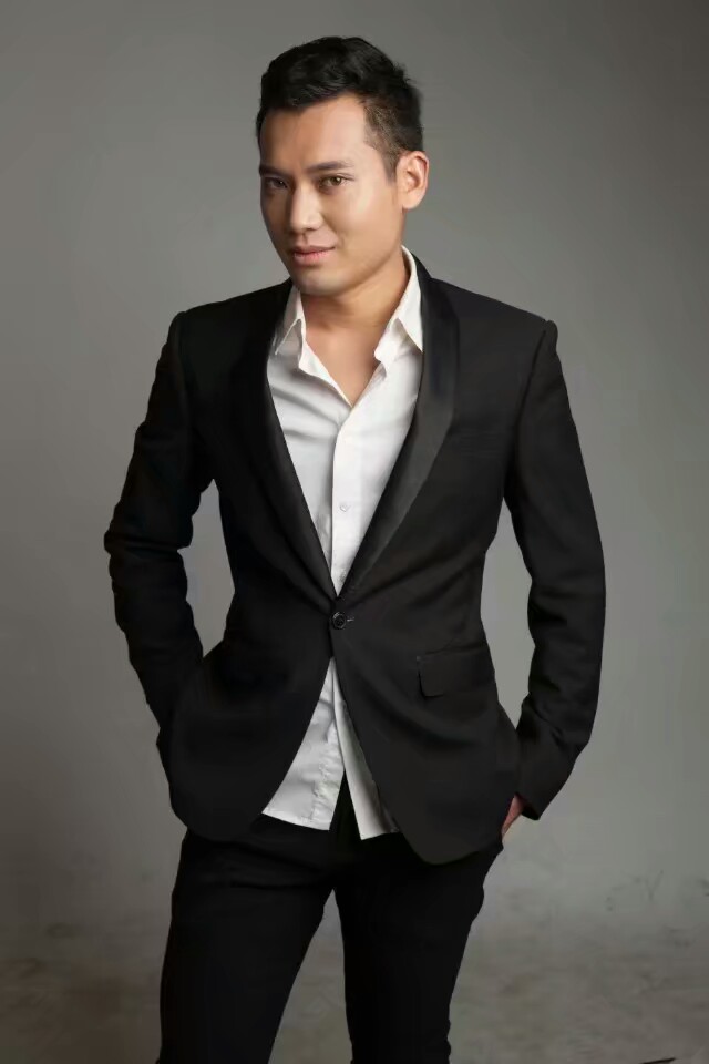 LiuChun HOST