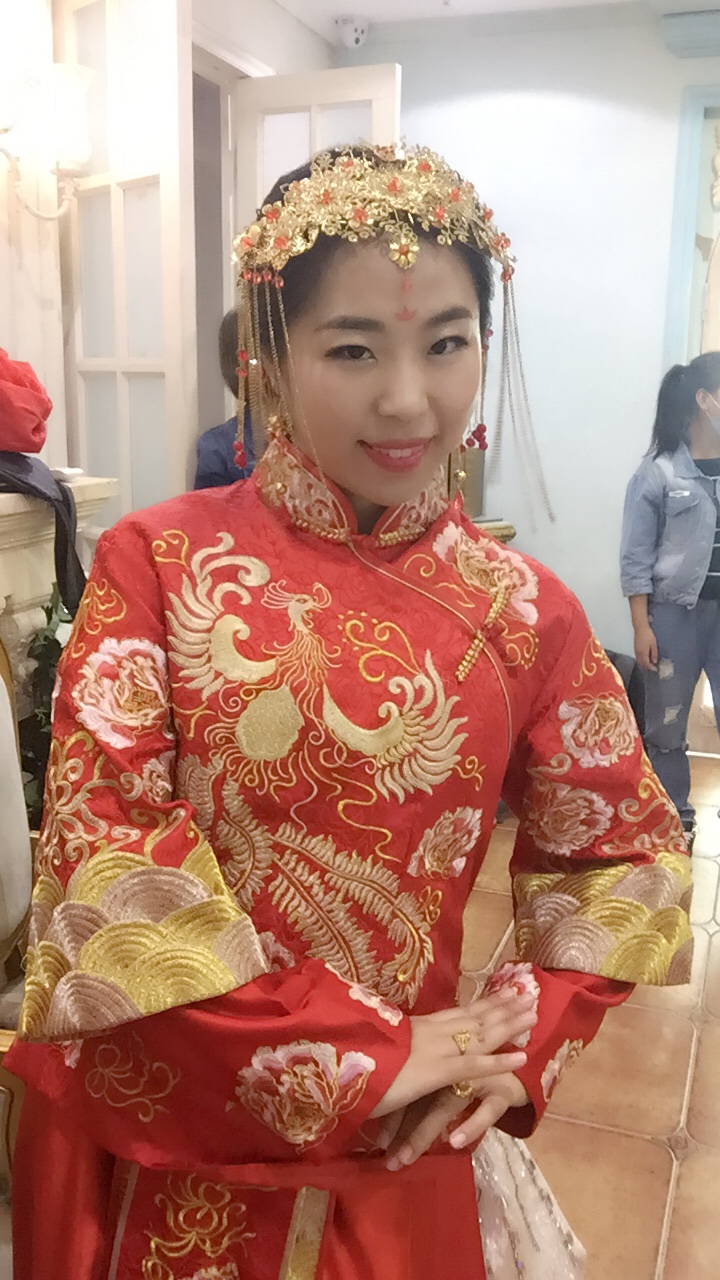 你的怀抱是我最幸福的天堂[微笑]