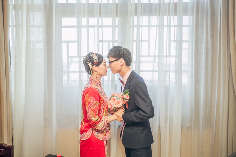 出门一定要穿秀禾吗？信不信拉倒 不准备这些你的大婚会遗憾