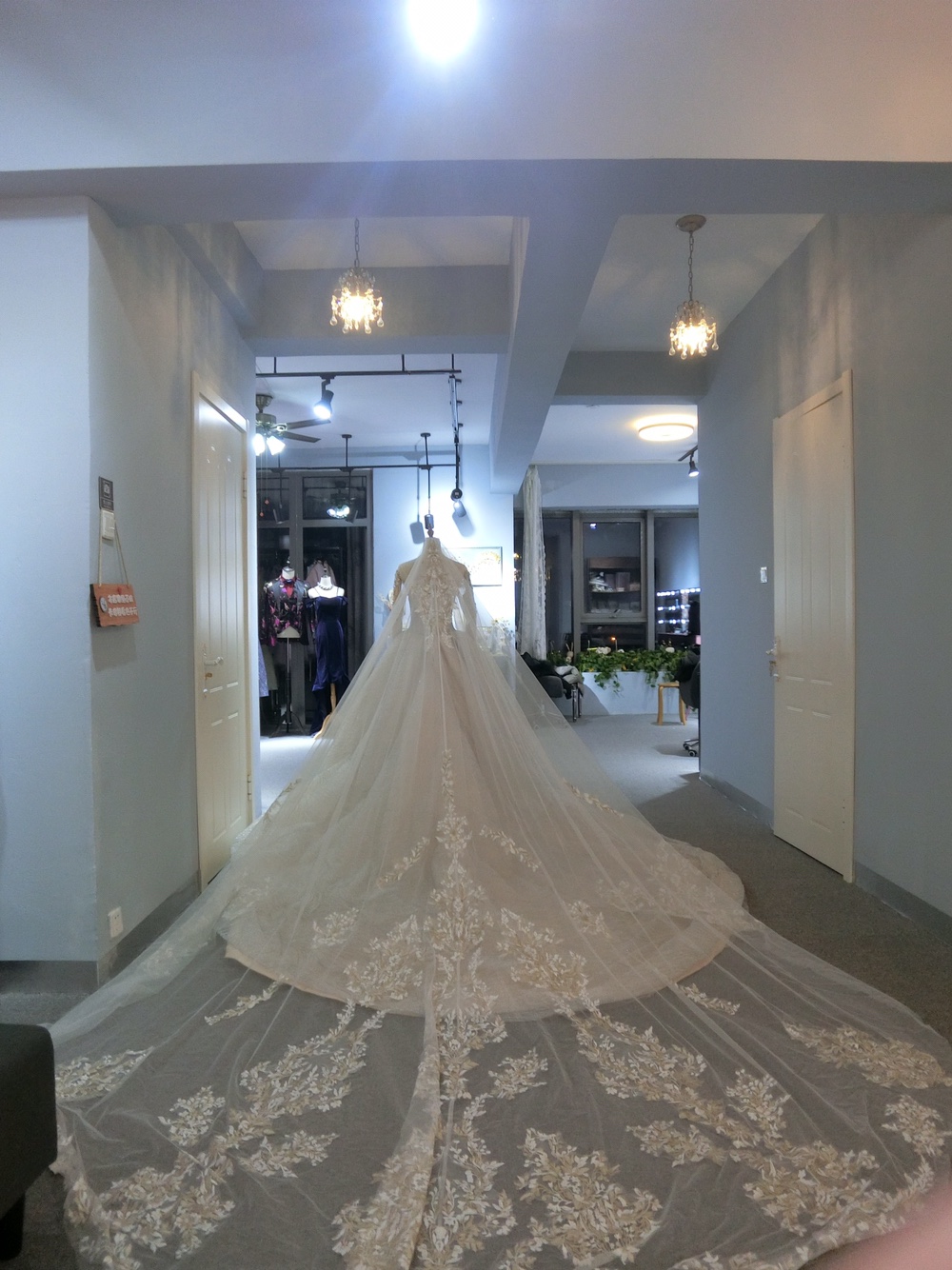 仙德婚纱造型设计