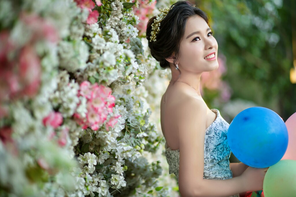 姐妹们，求推荐郑州中牟县的婚纱跟妆～～