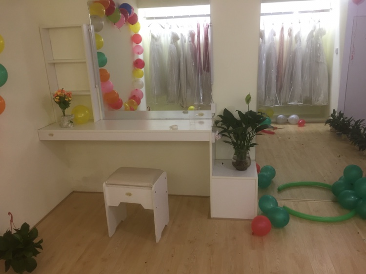 流星婚庆鲜花店