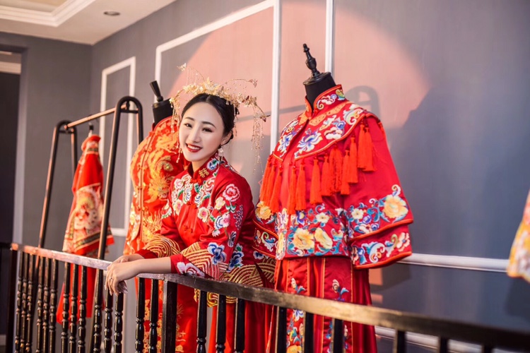 麦琪彩妆造型