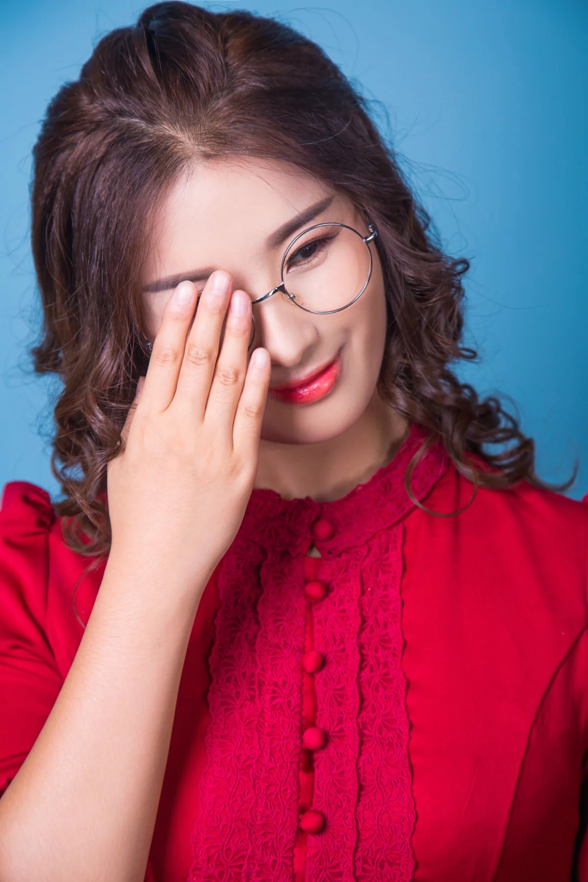 婚纱照之前的情侣写真吧